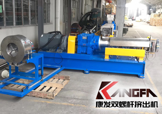 產(chǎn)出成本、效率、供貨商、設(shè)備體驗(yàn)...高性價(jià)比雙螺桿擠出機(jī)設(shè)備該如何抉擇？