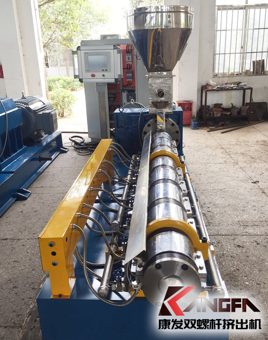 提高自主研發(fā)能力，享有自主知識產(chǎn)權(quán)，國內(nèi)雙螺桿擠出機(jī)設(shè)備與海外市場未來可期