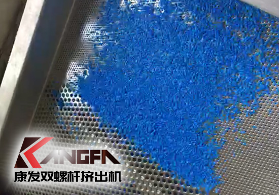 解客戶(hù)之憂(yōu)，樹(shù)企業(yè)品牌——康發(fā)雙螺桿擠出機(jī)浙江業(yè)務(wù)單位拜訪、設(shè)備巡查