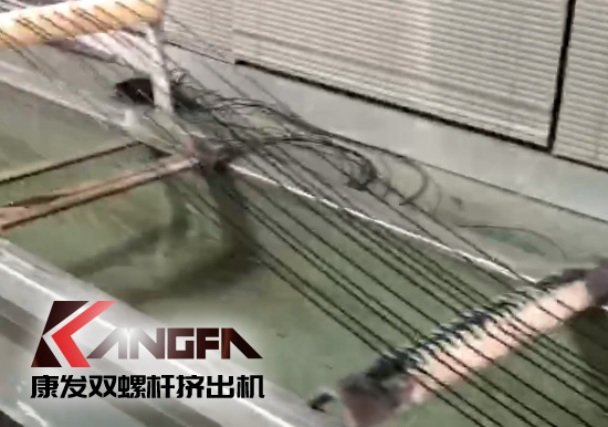 服務(wù)無止境，滿意無終點！康發(fā)75雙螺桿設(shè)備售后驗收現(xiàn)場直擊