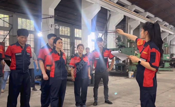 南京康發(fā)雙螺桿造粒機(jī)《火災(zāi)與爆炸事故專項(xiàng)應(yīng)急預(yù)案演練》再次拉開帷幕