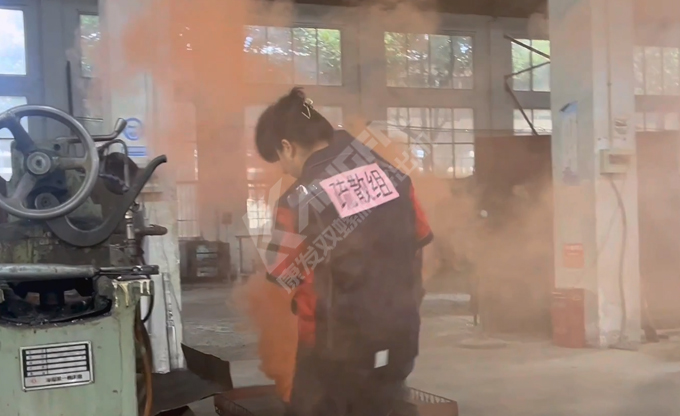 南京康發(fā)雙螺桿造粒機(jī)《火災(zāi)與爆炸事故專項(xiàng)應(yīng)急預(yù)案演練》再次拉開帷幕