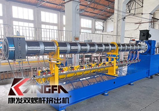 單螺桿擠出機生產(chǎn)廠家、買高品質(zhì)單螺桿造粒機就來康發(fā)橡塑！