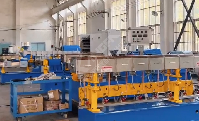 JSH標(biāo)準(zhǔn)化雙螺桿造粒機(jī)組源頭廠家 JSH-60、JSH-60A、JSH-75、JSH-95等主力擠出造粒設(shè)備機(jī)型廠家直供