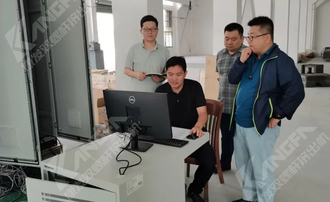 康發(fā)雙螺桿造粒機(jī)助力中石化塔河分公司3.5萬噸/年廢棄地膜連續(xù)熱裂解工業(yè)示范項(xiàng)目